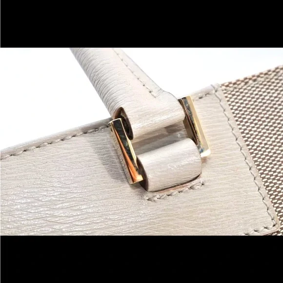 Used Gucci Leather Trimmed Logo Bag Handbag EUC - Picture 8 of 13